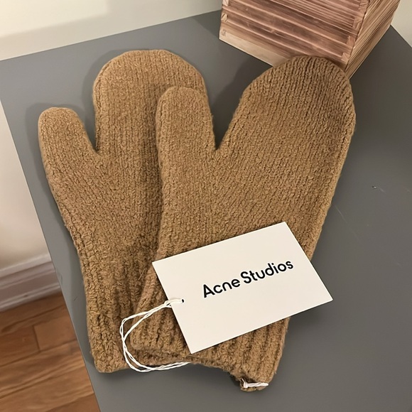 Acne Studios Kivona Wool-Blend Knit Mittens in Camel Brown - Picture 2 of 3